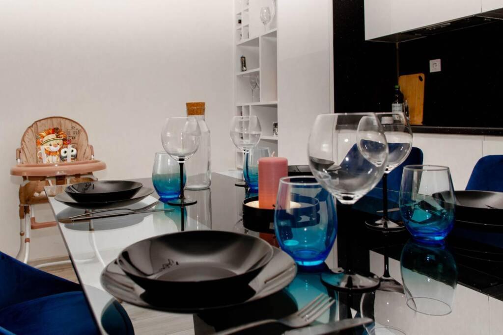Super Luxurious & Spacious Designer Apartment. Stara Zagora Esterno foto