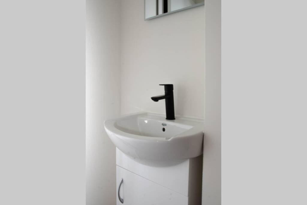 Super Luxurious & Spacious Designer Apartment. Stara Zagora Esterno foto