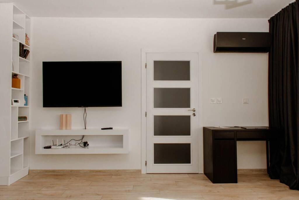 Super Luxurious & Spacious Designer Apartment. Stara Zagora Esterno foto