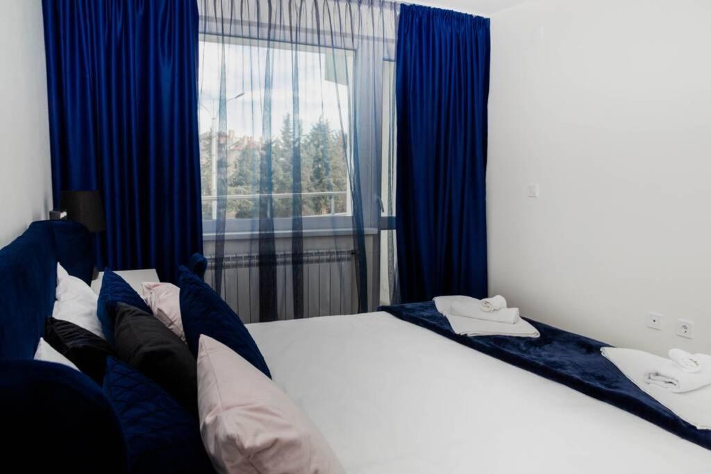 Super Luxurious & Spacious Designer Apartment. Stara Zagora Esterno foto