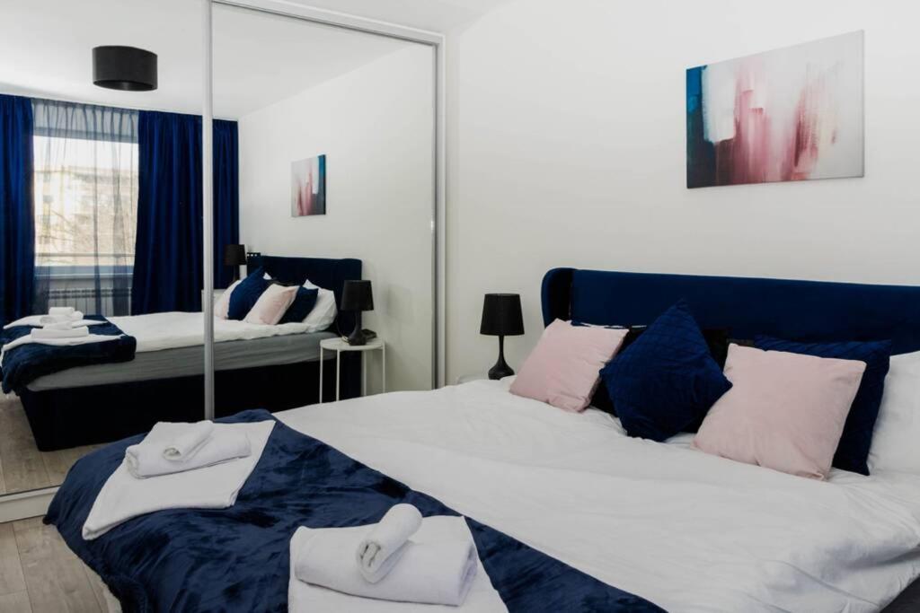 Super Luxurious & Spacious Designer Apartment. Stara Zagora Esterno foto